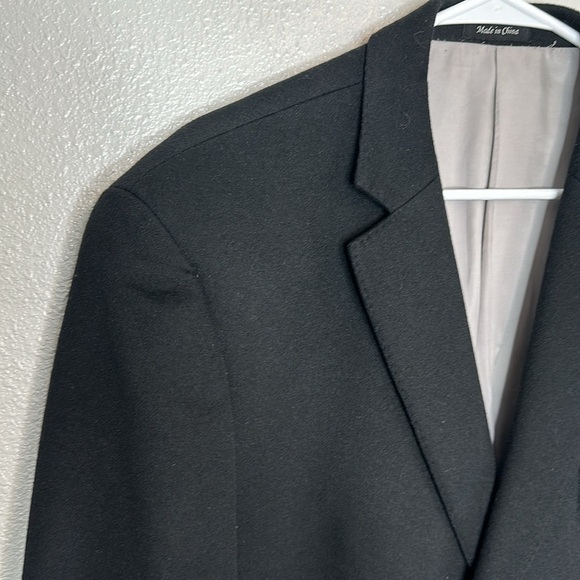 MICHAEL MICHAEL KORS Men's Black Suit Coat - Picture 8 of 10